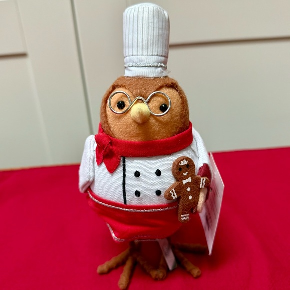 NEW Target Featherly Friends™ 2025 DASH & SMIDGEN w/HOT COCOA Stand Decor - Picture 7 of 16